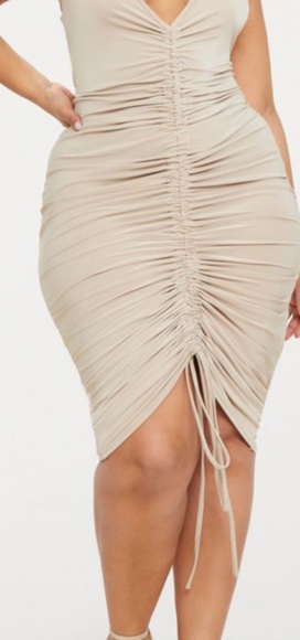 Ruched front Dress NWT - Picture 2 of 5